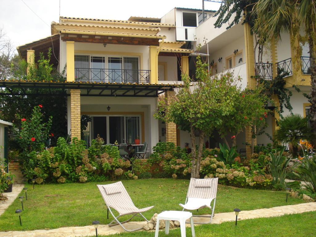 Iron House Apartment Agios Georgios  Exterior photo
