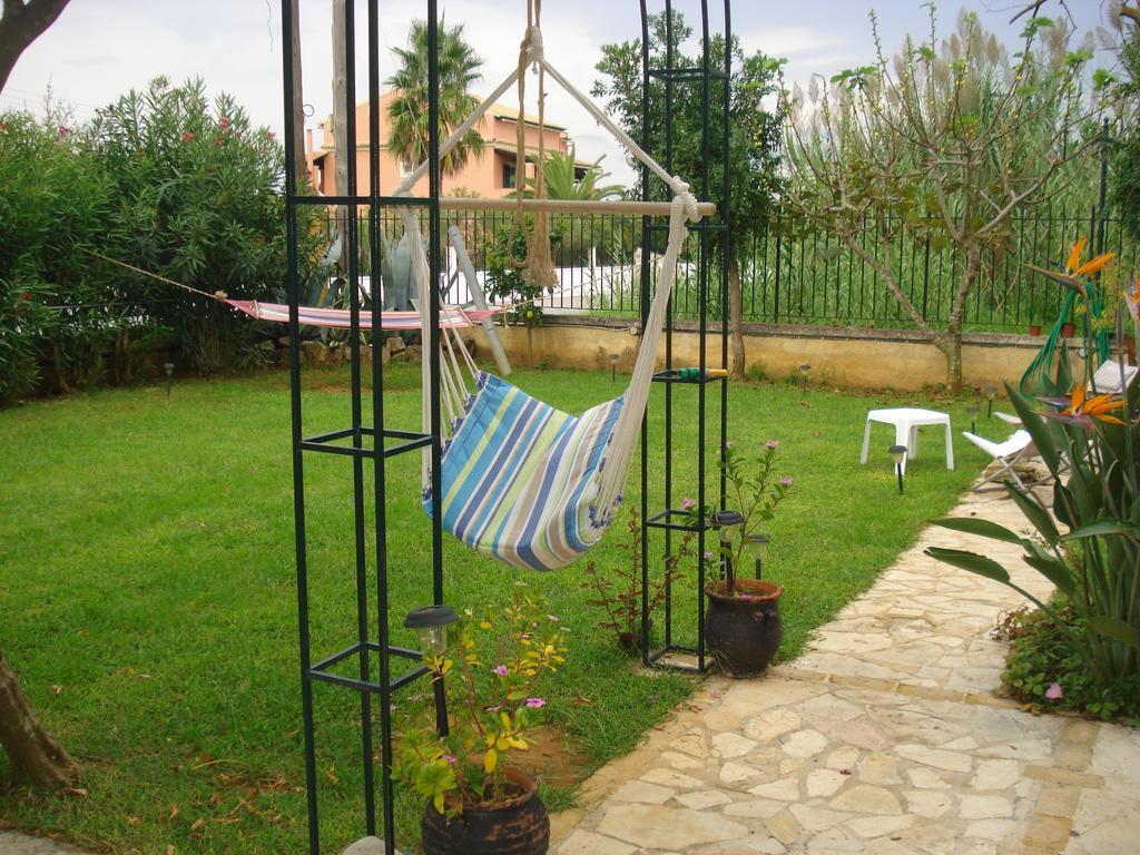 Iron House Apartment Agios Georgios  Exterior photo
