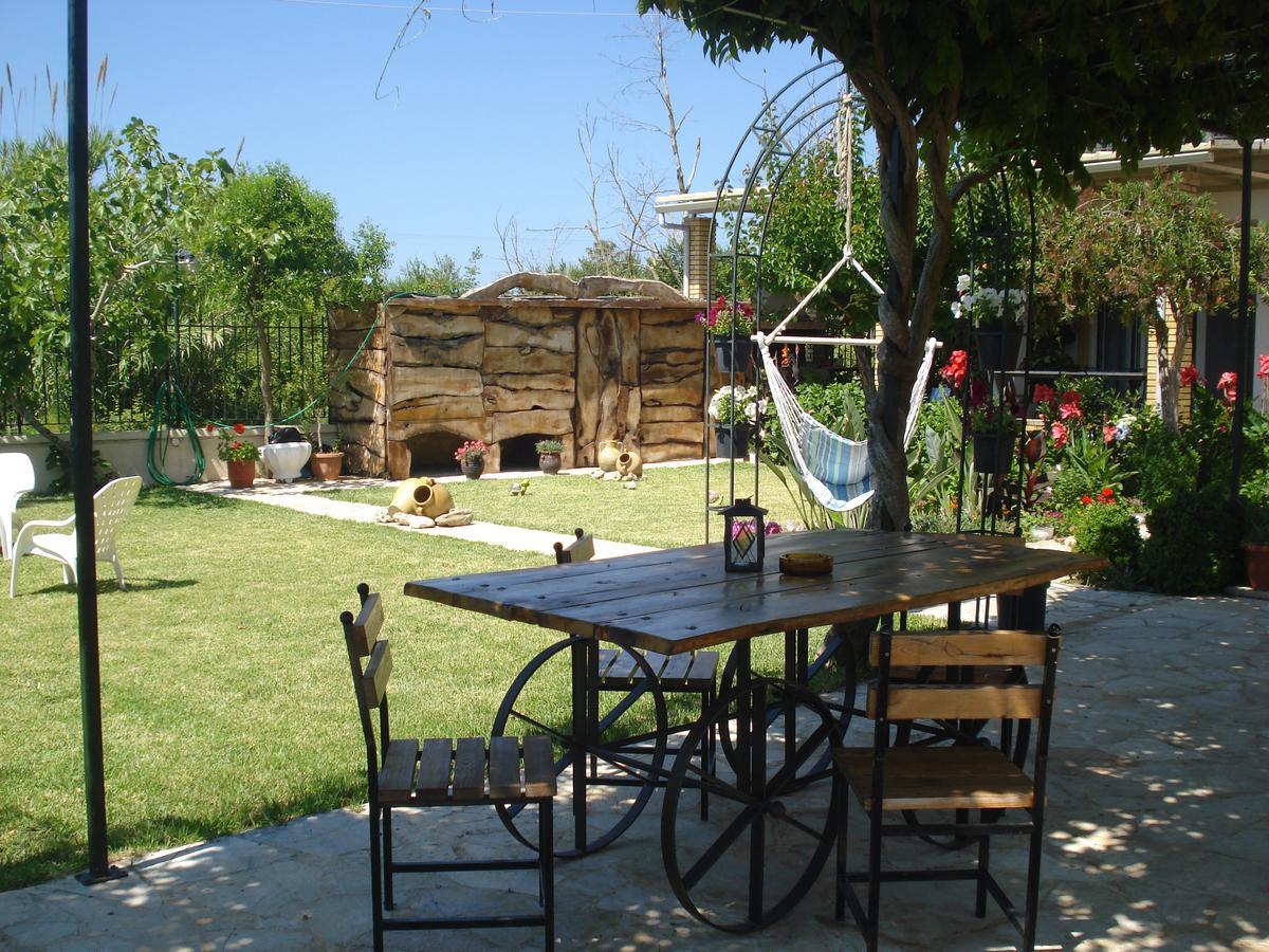 Iron House Apartment Agios Georgios  Exterior photo
