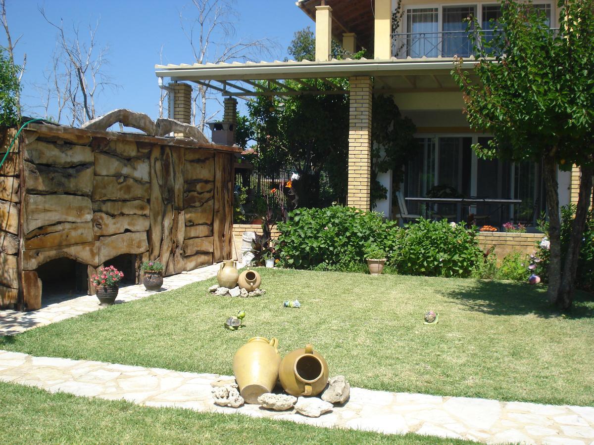 Iron House Apartment Agios Georgios  Exterior photo