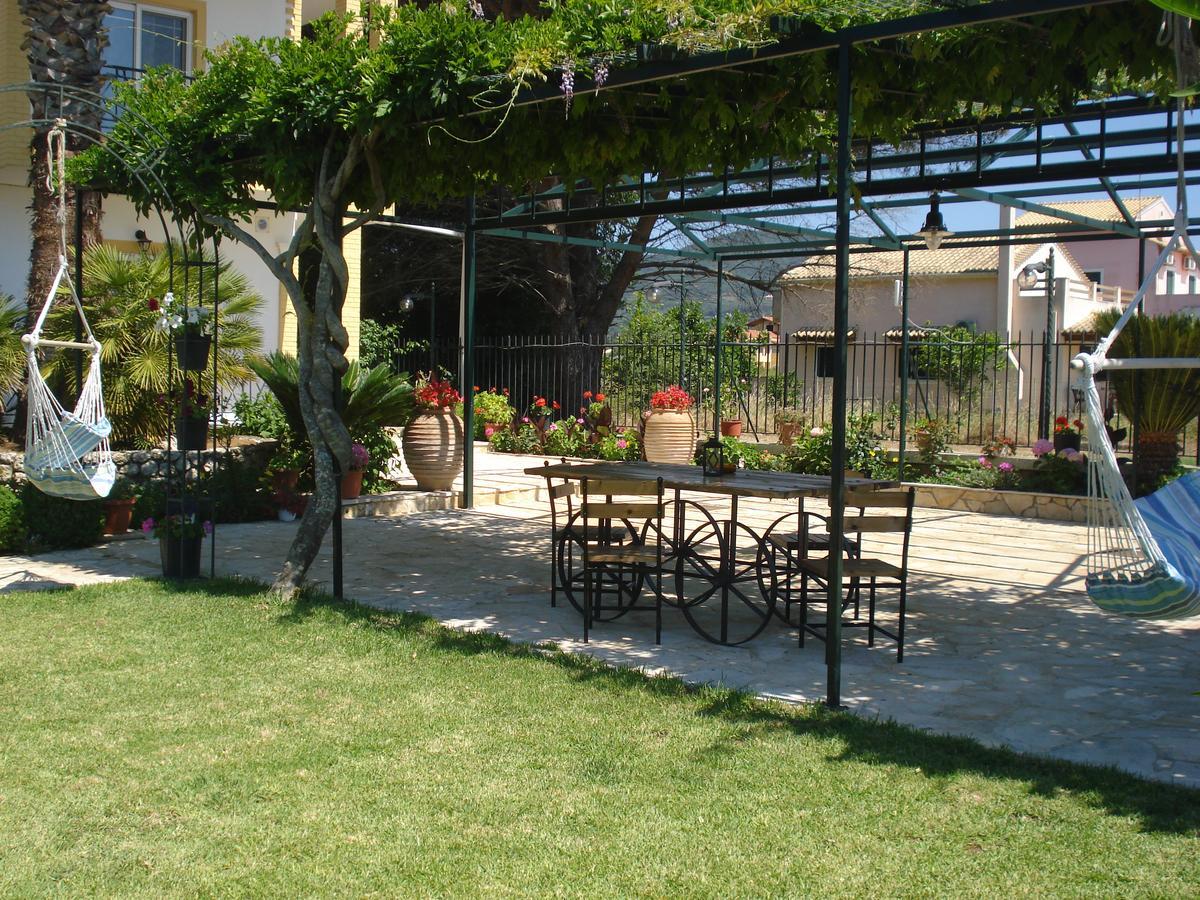 Iron House Apartment Agios Georgios  Exterior photo